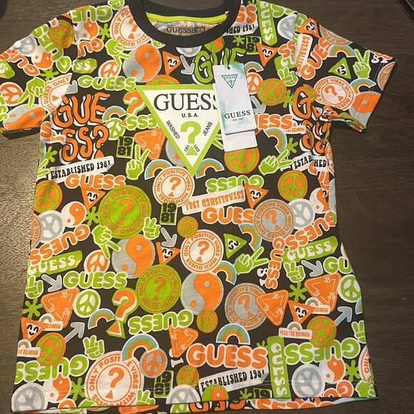 NWT Guess Yellow Multi Short Sleeve T-Shirt Geometric Logo Azure - Picture 6 of 10